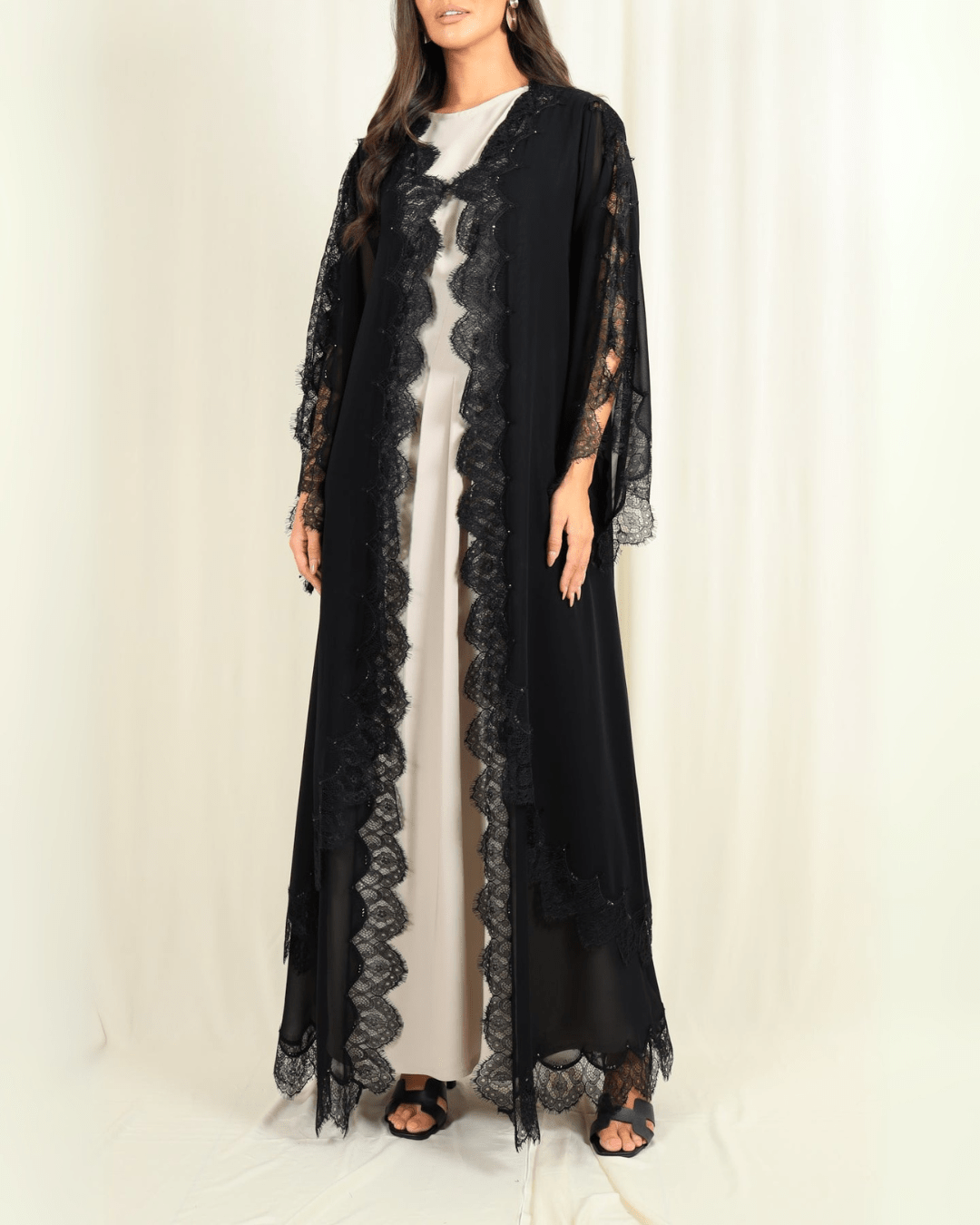 7769 - Geelato Abaya