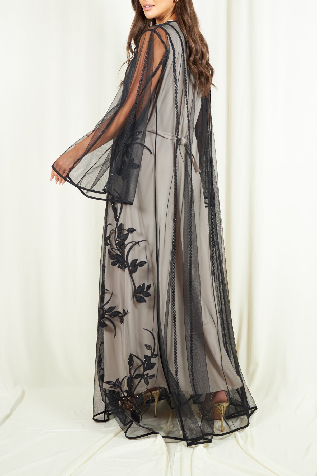 7856 - Geelato Abaya