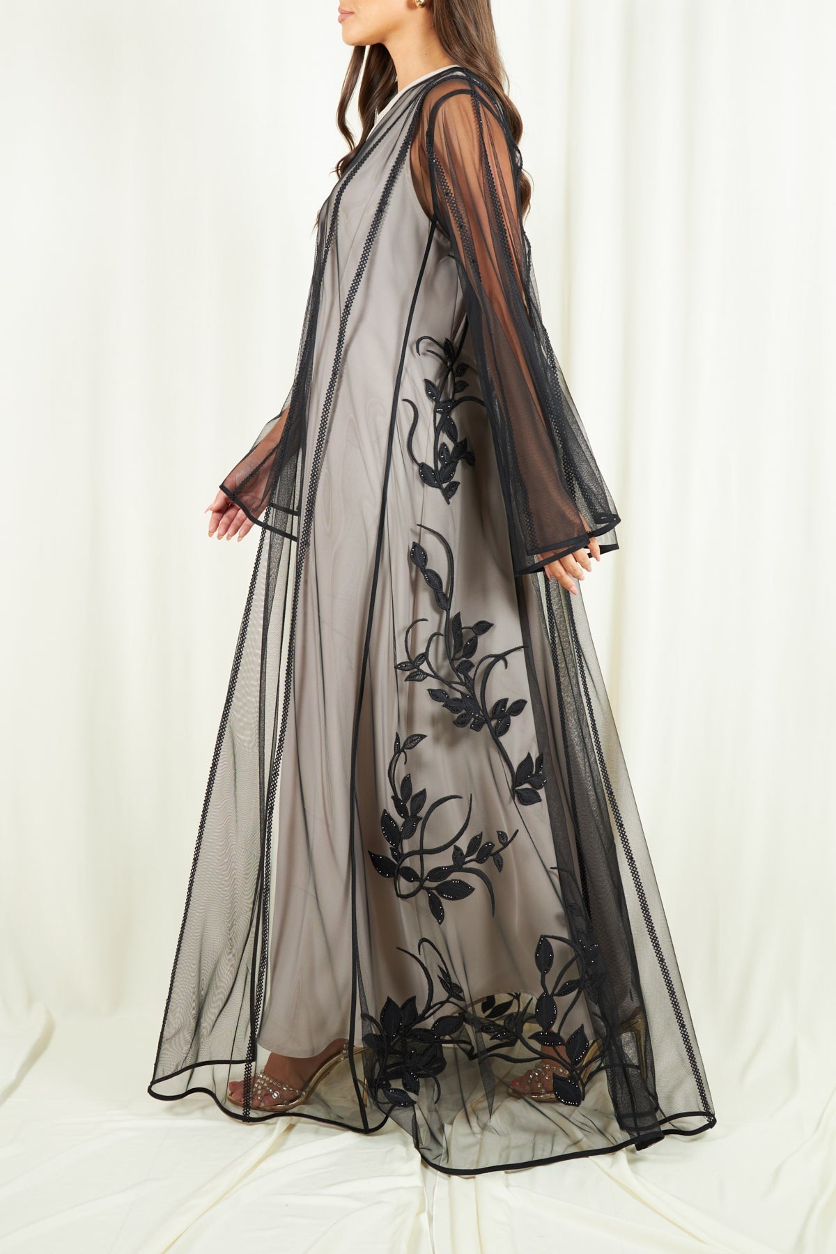7856 - Geelato Abaya