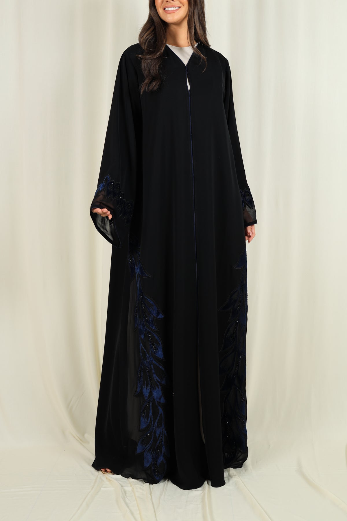 7905 - Geelato Abaya