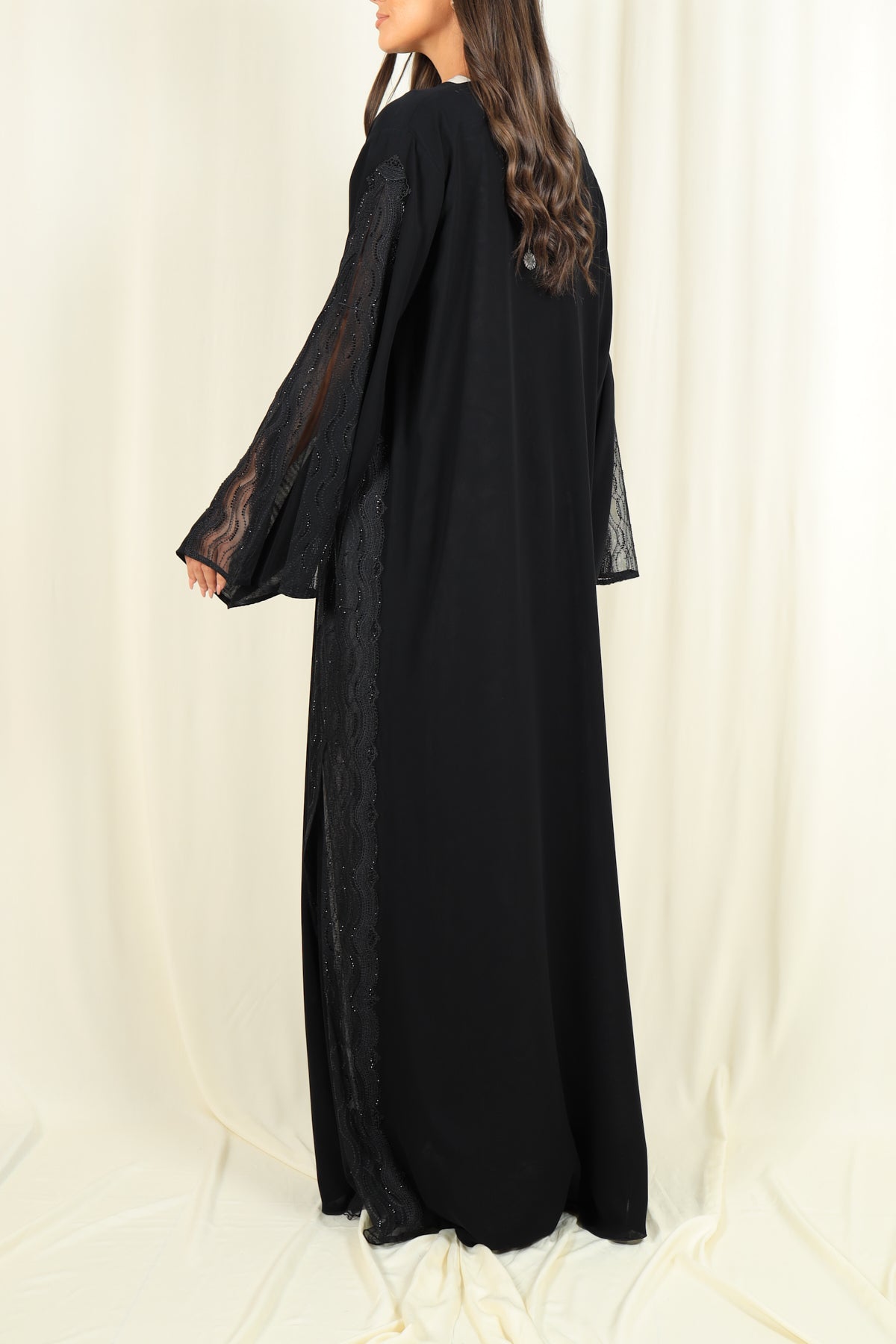 8117 - Geelato Abaya
