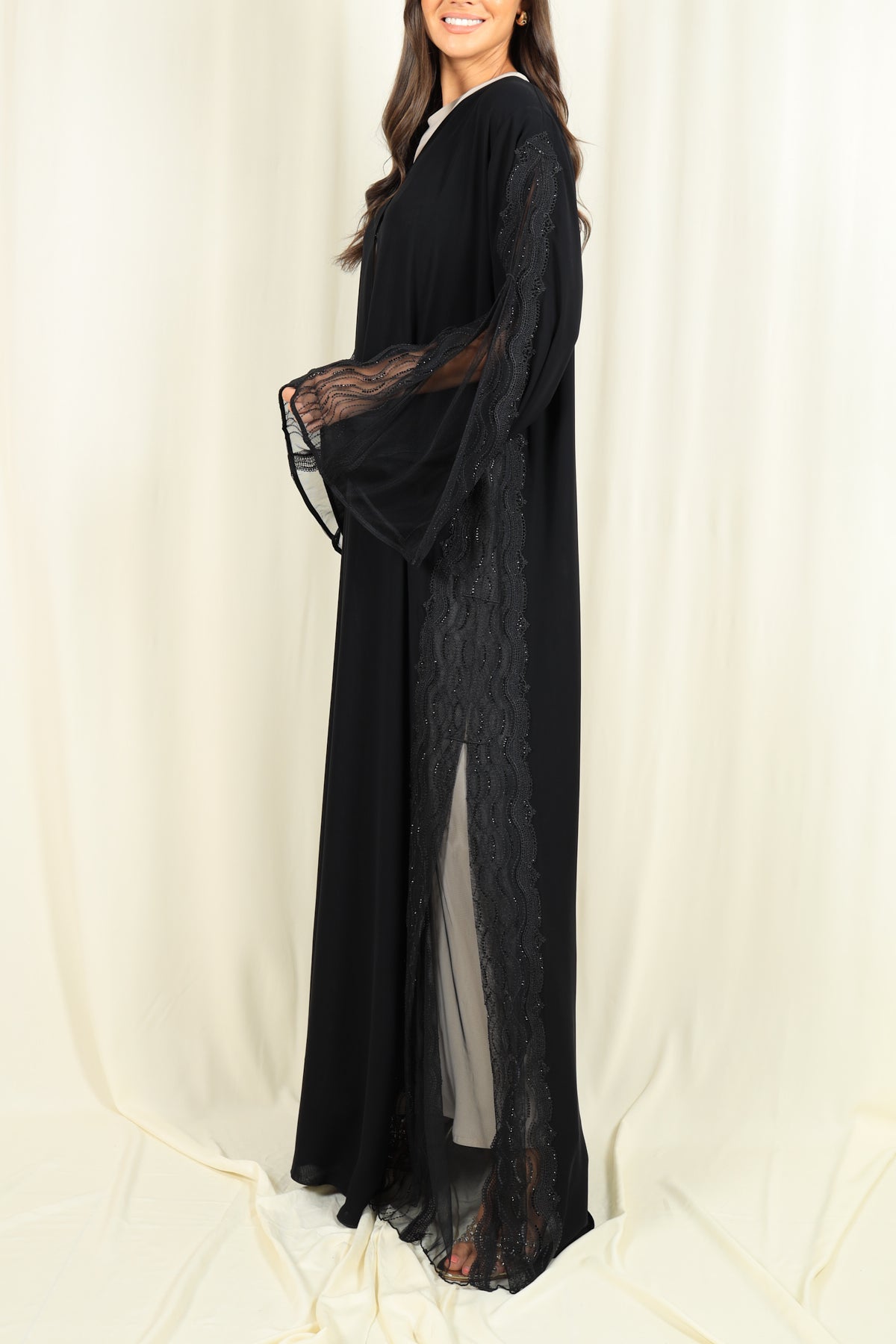 8117 - Geelato Abaya