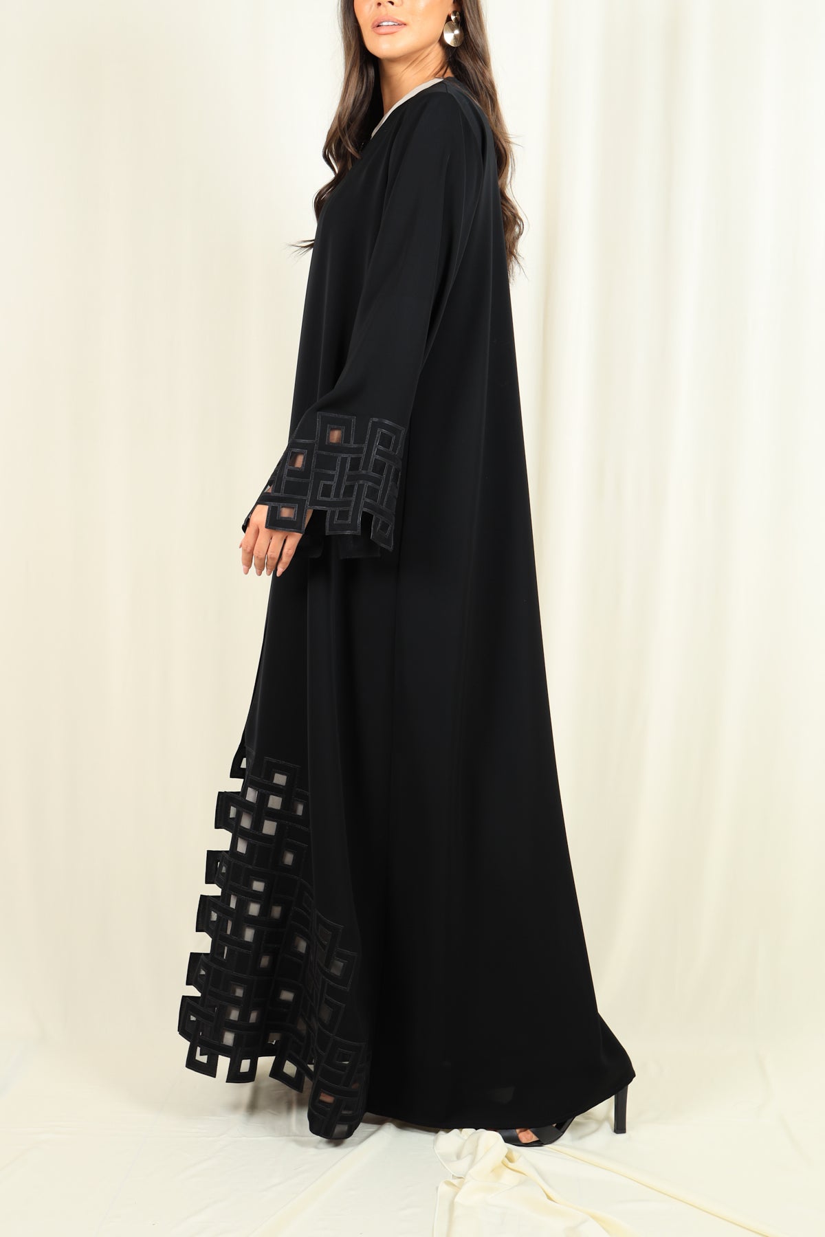 8265 - Geelato Abaya
