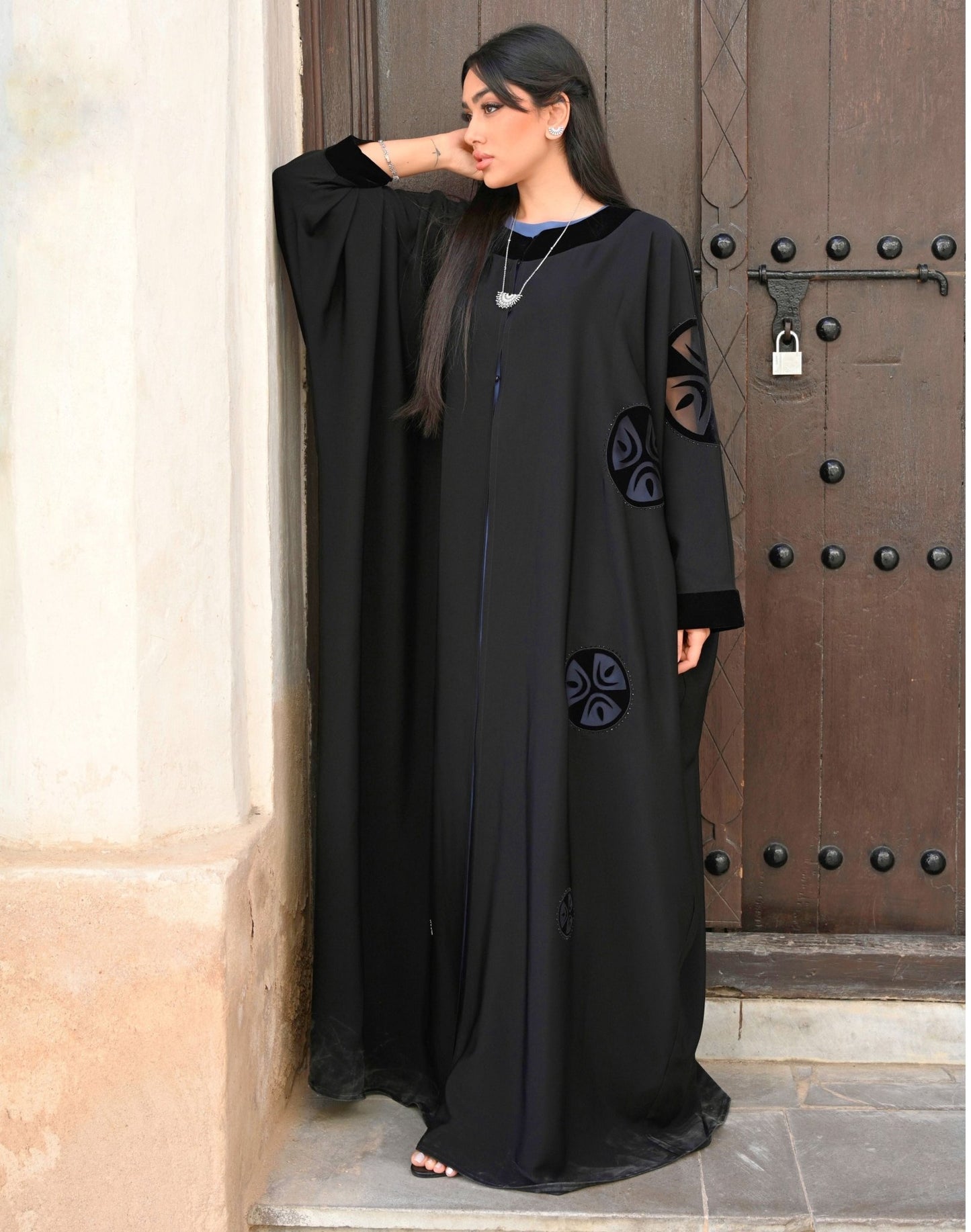 Bahraini Velvet - Geelato Abaya