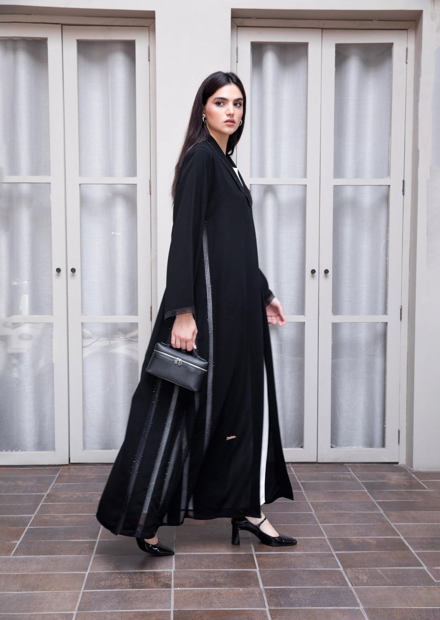 Fakhir Al - Lail Abaya - Geelato Abaya