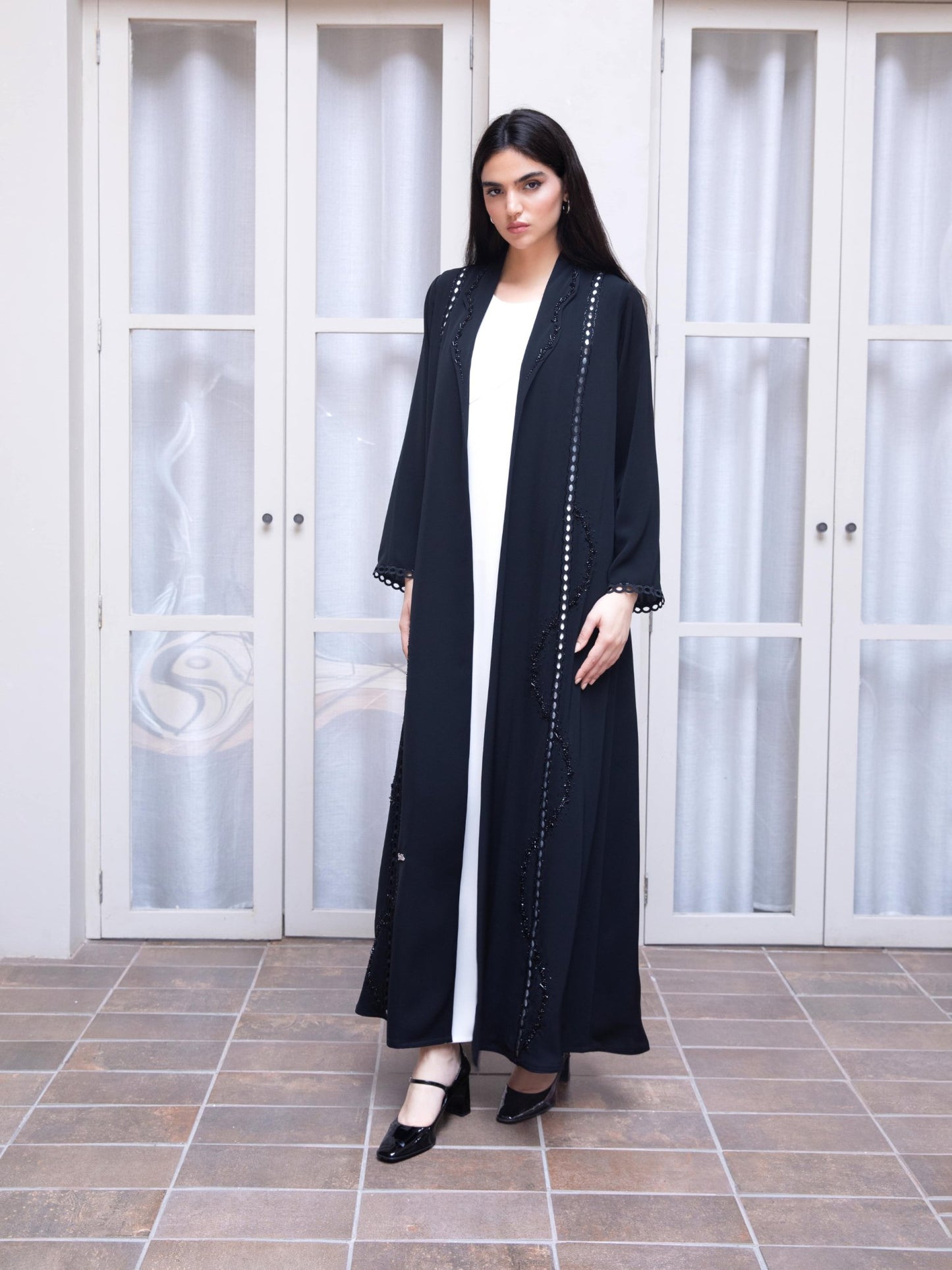 3D Lace Embellished Collared Abaya - Geelato Abaya