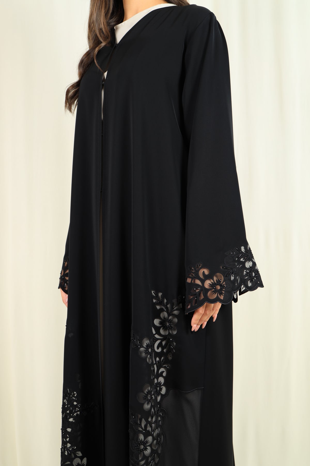 7978 - Geelato Abaya