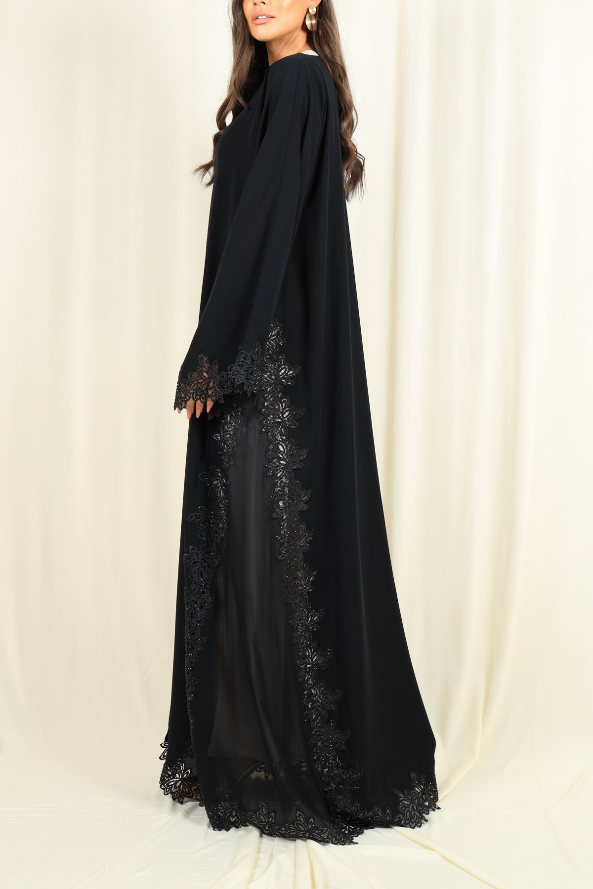 8114 - Geelato Abaya