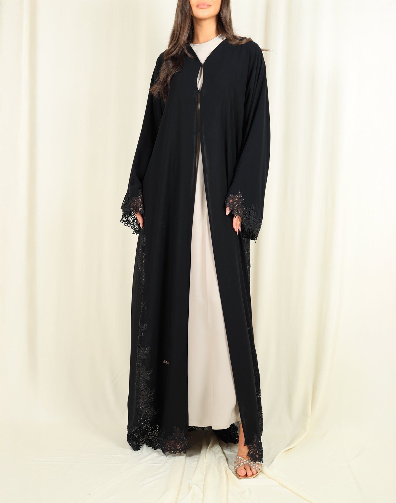 8114 - Geelato Abaya