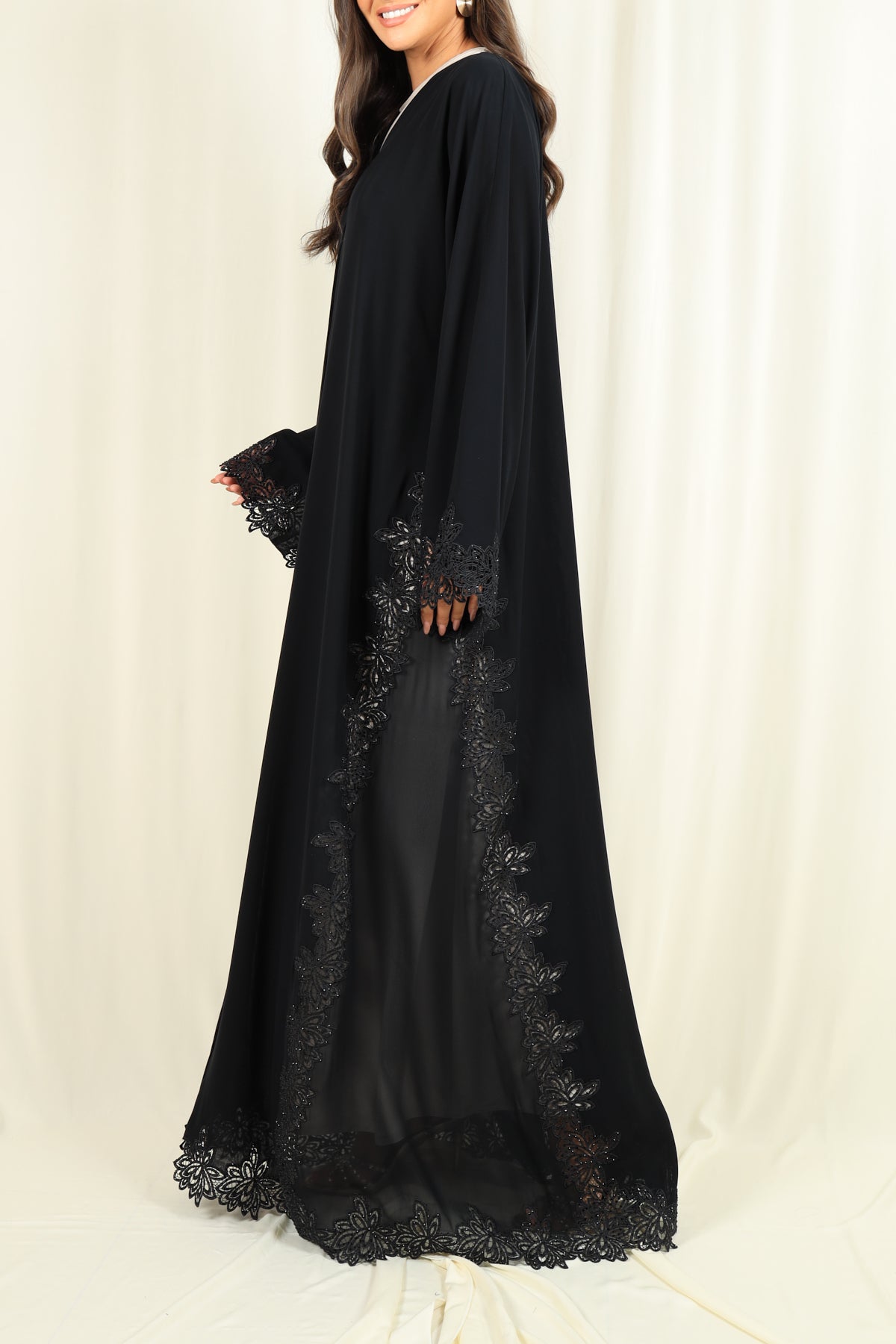 8114 - Geelato Abaya