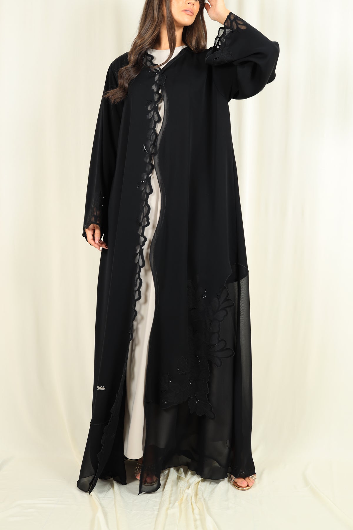 8163 - Geelato Abaya