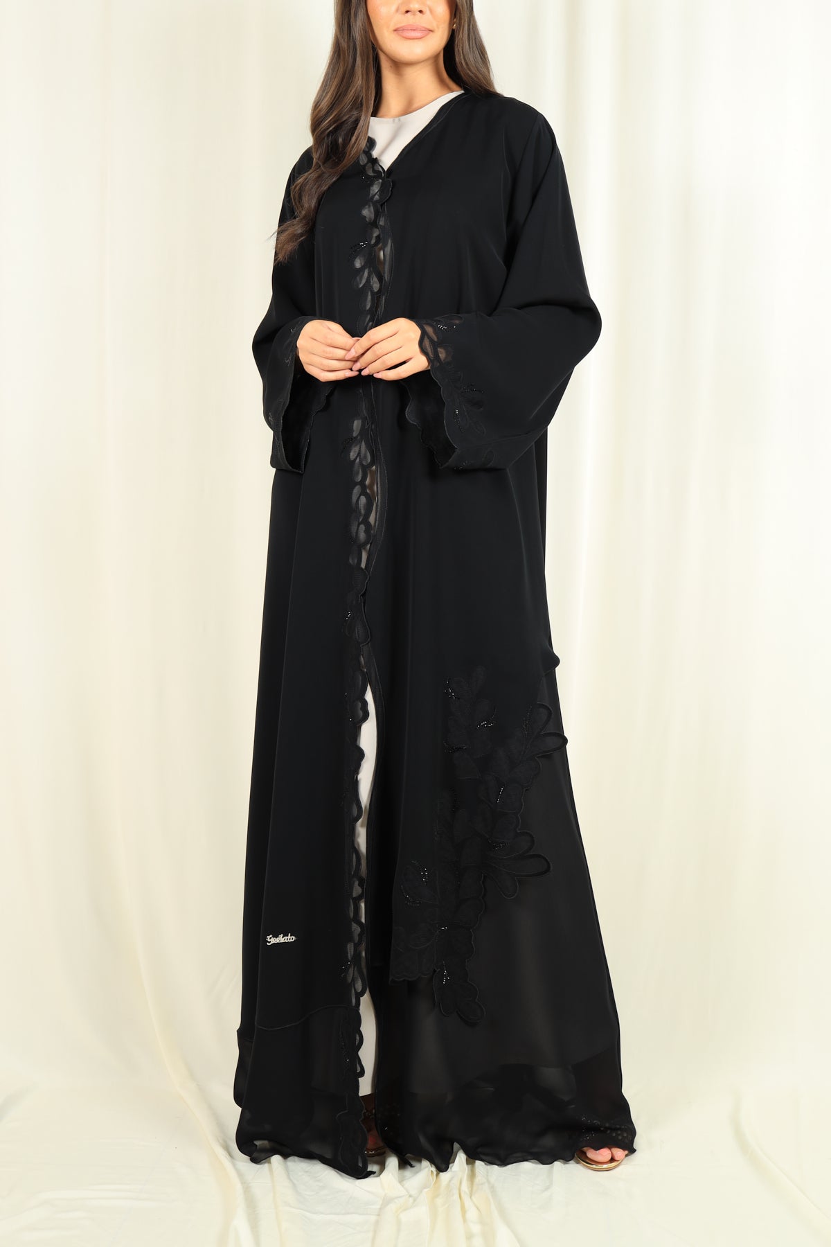 8163 - Geelato Abaya