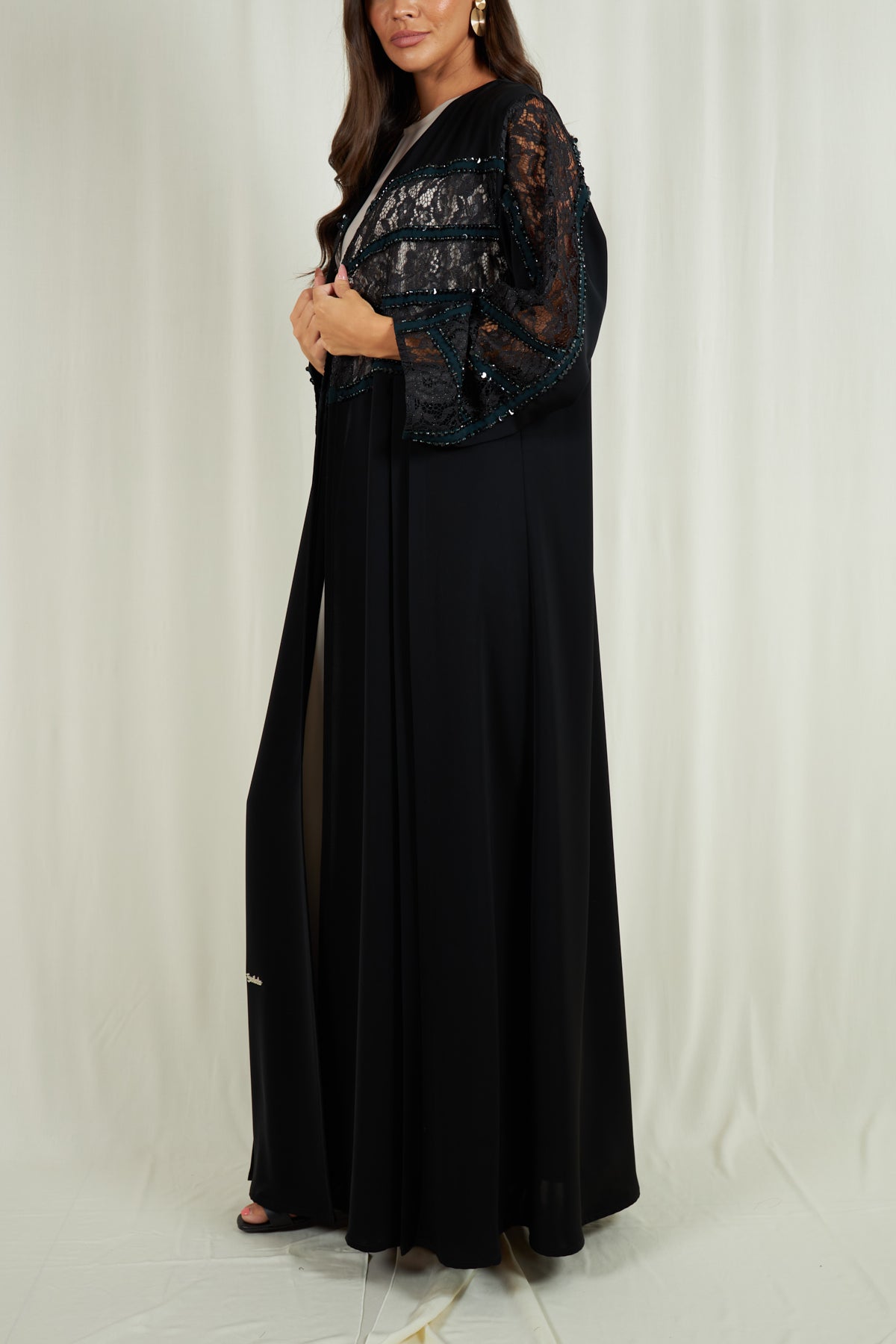 8260 - Geelato Abaya